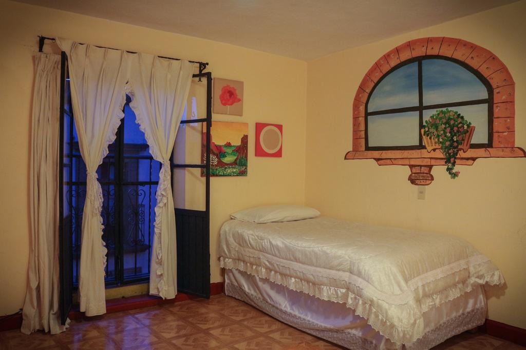Hotel Casa Del Misionero San Miguel de Allende Ngoại thất bức ảnh