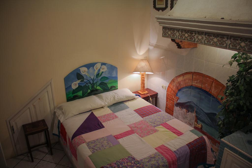 Hotel Casa Del Misionero San Miguel de Allende Ngoại thất bức ảnh