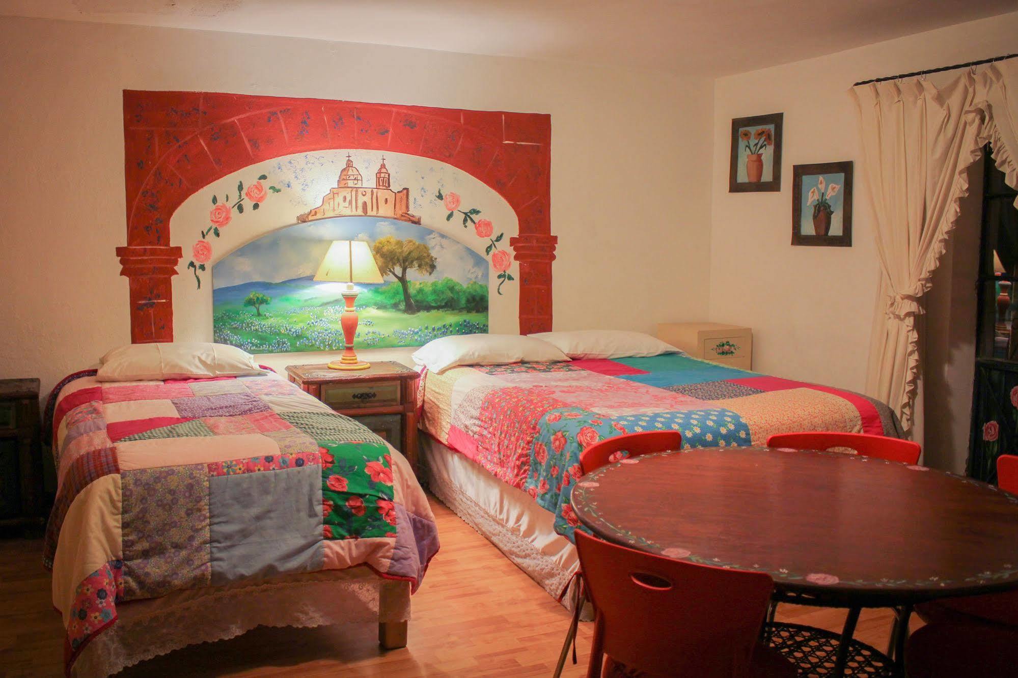 Hotel Casa Del Misionero San Miguel de Allende Ngoại thất bức ảnh