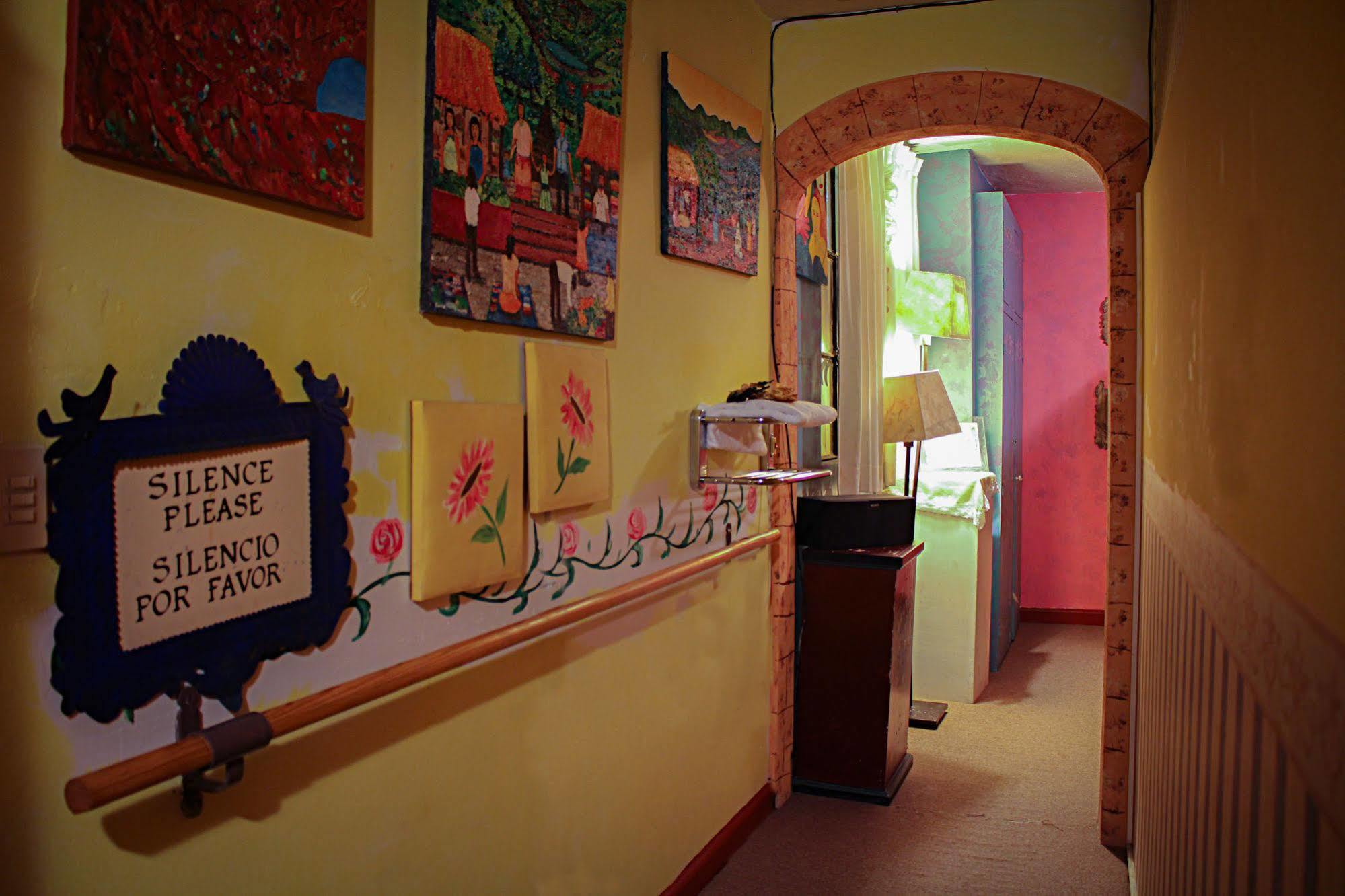 Hotel Casa Del Misionero San Miguel de Allende Ngoại thất bức ảnh